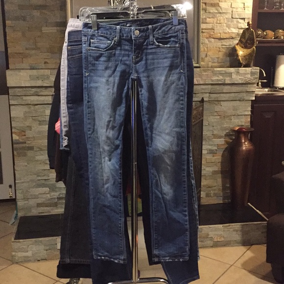 American Eagle Outfitters Denim - American Eagle 0/30 Jeans good condition